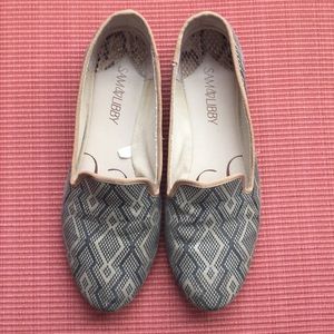 Sam &Libby flats